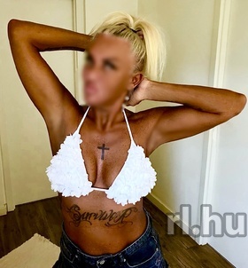 Niki Budapest Erotische Massage Mädchen