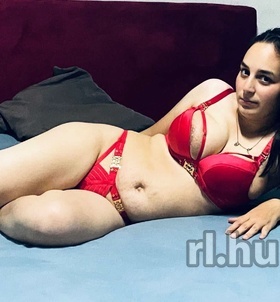 Niki (22 éves) - Telefon: +36 20 / 924-1632 - Pécs