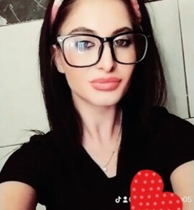 Niki21 (18+ éves) - Telefon: +36 70 / 554-5545 - Cegléd