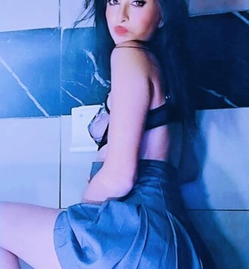 Niki21 (18+ éves) - Telefon: +36 70 / 554-5545 - Cegléd