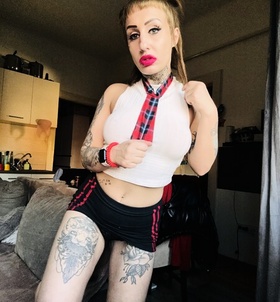 P�cs, Nikol 06206252470