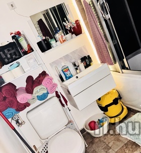 Nikol (30 éves) - Telefon: +36 20 / 625-2470 - Pécs