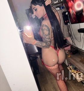Nikol (30 éves) - Telefon: +36 20 / 625-2470 - Pécs