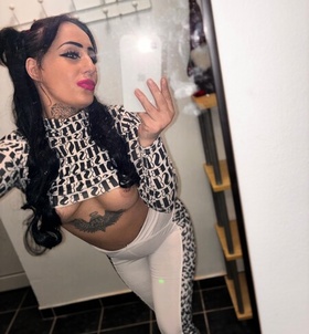 Nikol_Exclusive (29 éves) - Telefon: +36 70 / 154-0367 - Dunaújváros