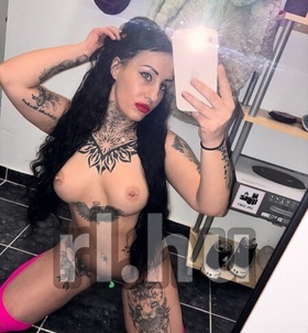 Dunajvros, Nikol_Exclusive 06701540367