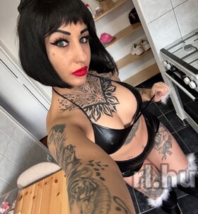 P�cs, Nikol_Exclusive 06701540367 - Felt�ltve: 2024-03-27