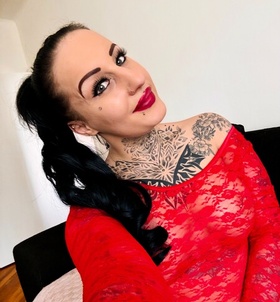 Nikol_Exclusive (29 éves) - Telefon: +36 70 / 154-0367 - Dunaújváros