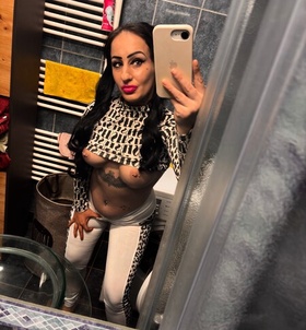 Nikol_Exclusive (29 éves) - Telefon: +36 70 / 154-0367 - Dunaújváros