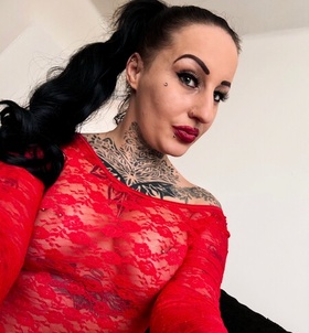 Nikol_Exclusive (29 éves) - Telefon: +36 70 / 154-0367 - Dunaújváros