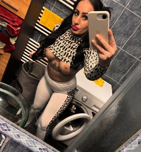 Nikol_Exclusive (29 éves) - Telefon: +36 70 / 154-0367 - Dunaújváros