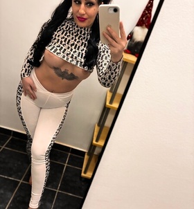 Nikol_Exclusive (29 éves) - Telefon: +36 70 / 154-0367 - Dunaújváros