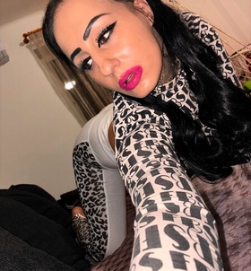 Nikol_Exclusive (29 éves) - Telefon: +36 70 / 154-0367 - Dunaújváros