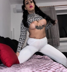 Nikol_Exclusive (29 éves) - Telefon: +36 70 / 154-0367 - Dunaújváros