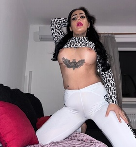 Nikol_Exclusive (29 éves) - Telefon: +36 70 / 154-0367 - Dunaújváros