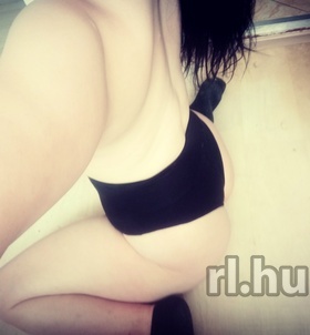 Sz�kesfeh�rv�r, Nikolett 06209692717