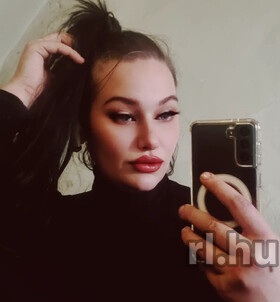 Sz�kesfeh�rv�r, Nikolett 06703228010