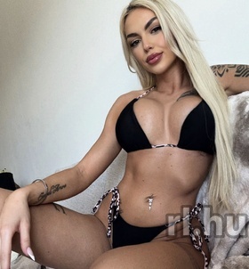 Nikolett_VIP Budapest szexpartner lányok