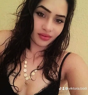 Nina (23 éves) - Telefon: +36 20 / 266-0000 - Budapest, I