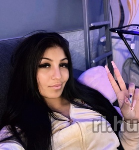 Nina (20+ éves, Nő) - Telefon: +36 20 / 581-8658 - Budapest, XIII., szexpartner