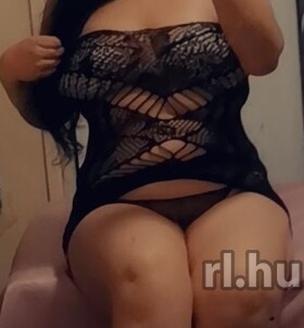 Nina Orosháza escort Mädchen