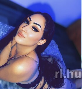 Szeged, Nina 06304674643