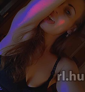 nna (25 éves) - Telefon: +36 70 / 237-5257 - Budapest