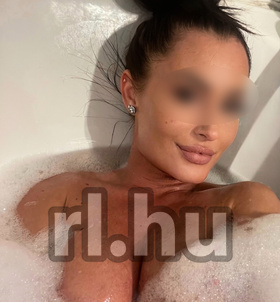 Noel_Niki Budapest escort Mädchen