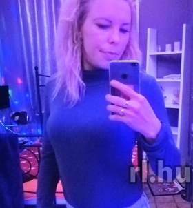 Gy�r, No�mike 06305689128