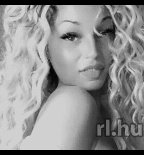 Pamela Komárom escort girls