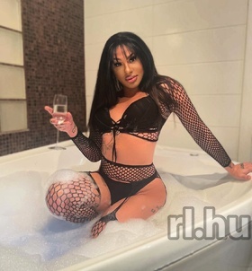 Pamela Budapest escort Mädchen