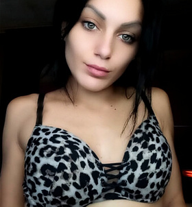 Patricia (22 éves, Nő) - Telefon: +36 30 / 394-3921 - Baktalórántháza Baktalórántháza , szexpartner