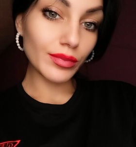 Patricia (22 éves, Nő) - Telefon: +36 30 / 394-3921 - Baktalórántháza Baktalórántháza, szexpartner