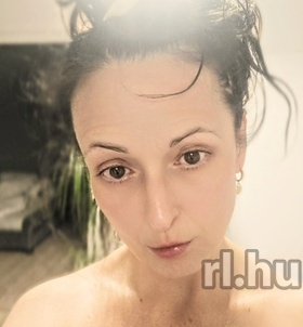 Pema Budapest escort Mädchen