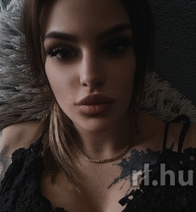 Petra (24 éves) - Telefon: +36 20 / 776-6509 - Komárom