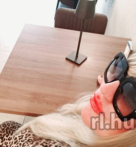 S�rv�r, Pomponella 06305918442