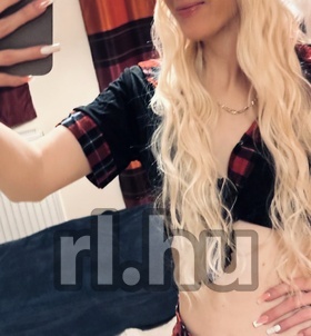 Mosonmagyar�v�r, Rebeka20 06307699910