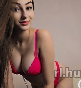Rebeka Budapest escort Mädchen