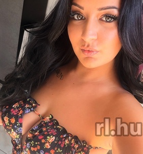 Rebeka (23+ éves) - Telefon: +36 30 / 641-5325 - Debrecen