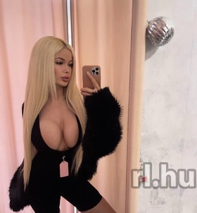 P�cs, Regina 06306183938