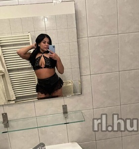 ReginaÚrnő (25 éves) - Telefon: +36 20 / 774-3510 - Budapest, VI