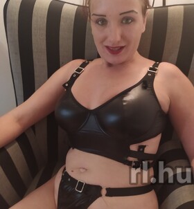 Reka (24 éves) - Telefon: +36 30 / 716-5877 - Budapest, IX