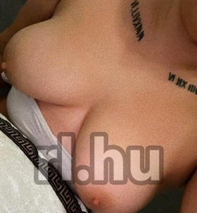 Reni (25 éves) - Telefon: +36 30 / 612-9881 - Mosonmagyaróvár