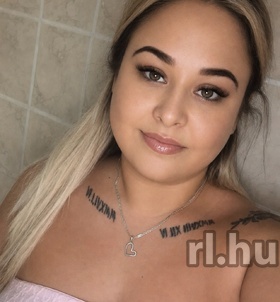 Reni Mosonmagyaróvár escort Mädchen
