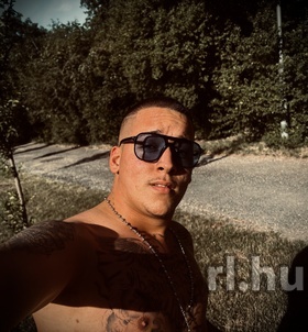 Ricsi 304945724, Mosonmagyaróvár fiú