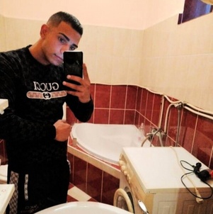 Ricsibest (18 éves) - Telefon: +36 70 / 358-9791 - Budapest