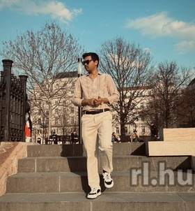 Budapest, Rion 06703460694