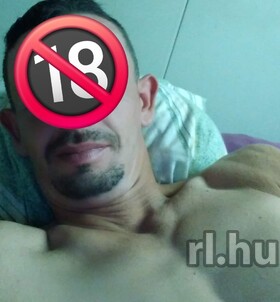 Robert 304177677, Tokaj fiú