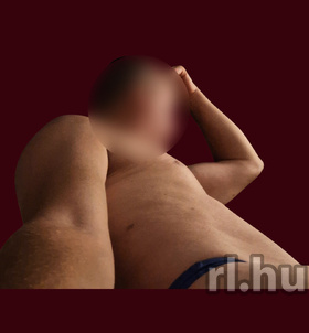 Rocky Gödöllő escort Mädchen