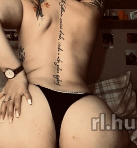 Roxi (25 éves) - Telefon: +36 30 / 683-3058 - Budapest, IV