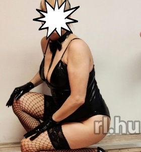 Budapest, Roxi 06702892675